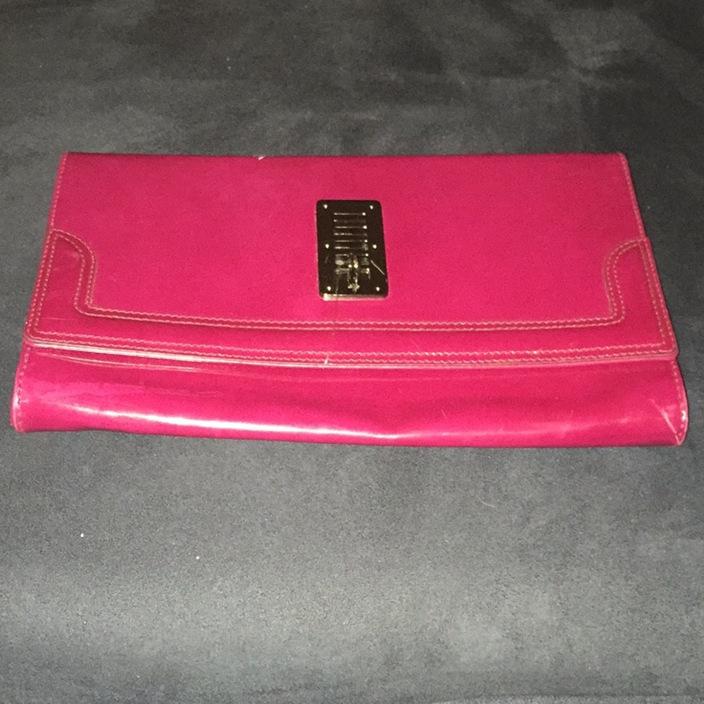 Mulberry purple Maggie clutch with flaws scratches - Picture 1 of 6